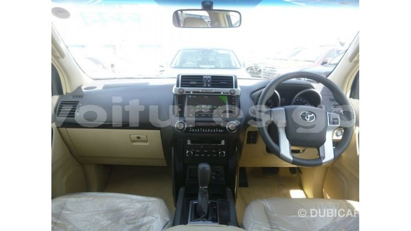 Big with watermark toyota prado estuary import dubai 5879