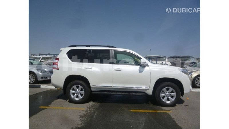 Big with watermark toyota prado estuary import dubai 5879