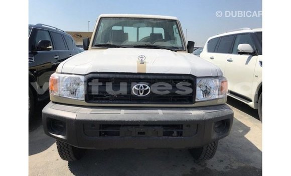 Sayi Imported Toyota Land Cruiser M Mota in Import - Dubai a estuary Sayi Imported Toyota Land Cruiser M Mota in Import - Dubai a estuary