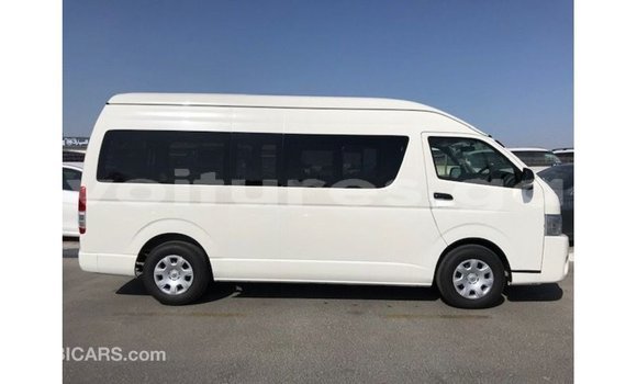 Buy Import Toyota Hiace White Car in Import - Dubai in Estuary Buy Import Toyota Hiace White Car in Import - Dubai in Estuary