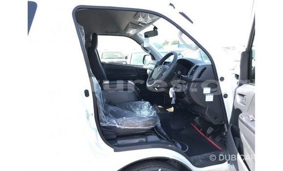 Buy Import Toyota Hiace White Car in Import - Dubai in Estuary Buy Import Toyota Hiace White Car in Import - Dubai in Estuary