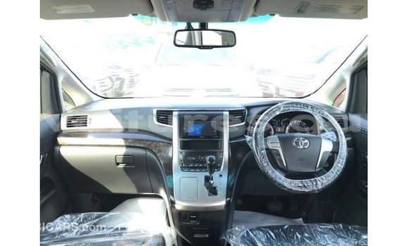 Buy Import Toyota Vellfire White Car in Import - Dubai in Estuary Buy Import Toyota Vellfire White Car in Import - Dubai in Estuary