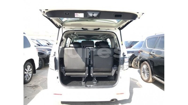 Big with watermark toyota vellfire estuary import dubai 5884