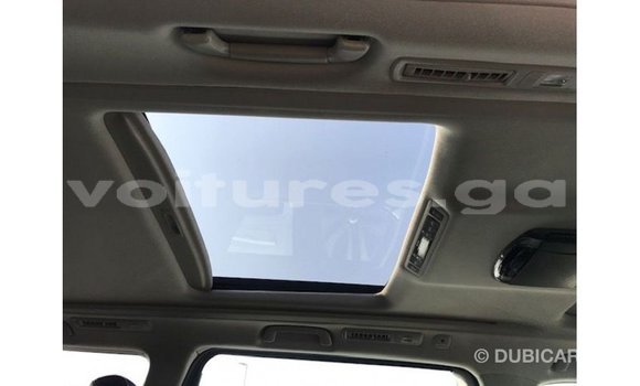 Buy Import Toyota Vellfire White Car in Import - Dubai in Estuary Buy Import Toyota Vellfire White Car in Import - Dubai in Estuary