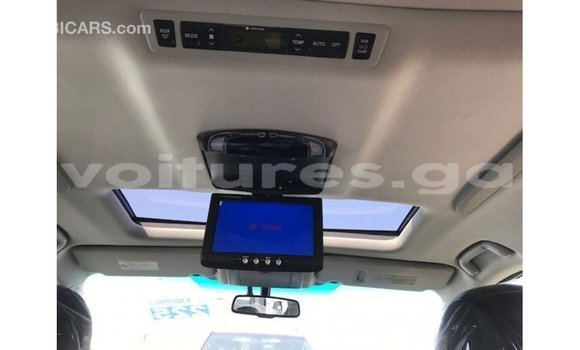 Buy Import Toyota Vellfire White Car in Import - Dubai in Estuary Buy Import Toyota Vellfire White Car in Import - Dubai in Estuary