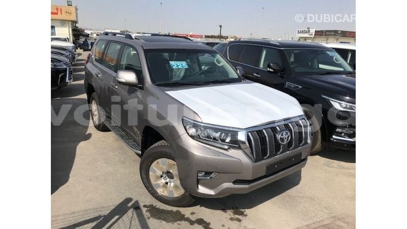 Big with watermark toyota prado estuary import dubai 5889