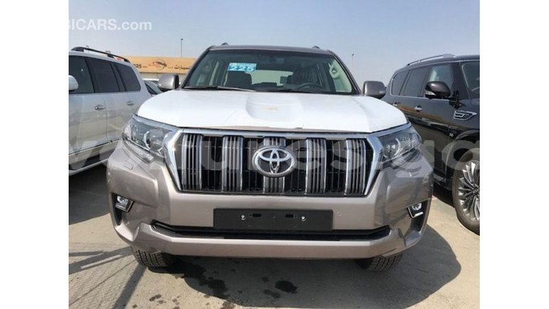 Big with watermark toyota prado estuary import dubai 5889