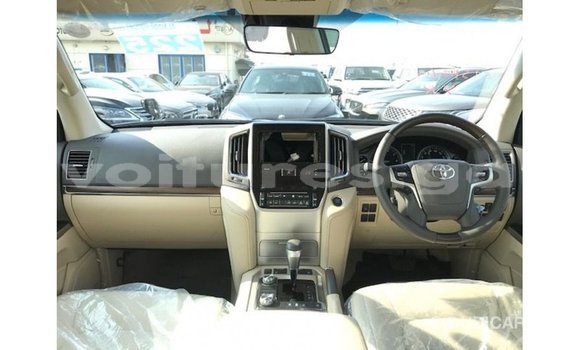 Buy Import Toyota Land Cruiser Black Car in Import - Dubai in Estuary Buy Import Toyota Land Cruiser Black Car in Import - Dubai in Estuary