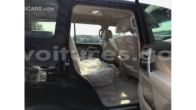 Big with watermark toyota land cruiser estuary import dubai 5891