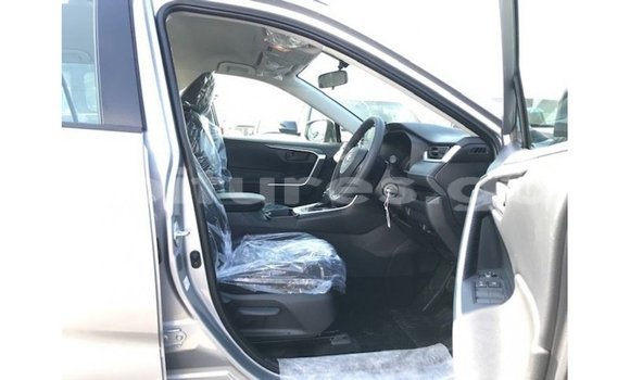 Sayi Imported Toyota HiAce Sauran Babbar mota in Import - Dubai a estuary Sayi Imported Toyota HiAce Sauran Babbar mota in Import - Dubai a estuary