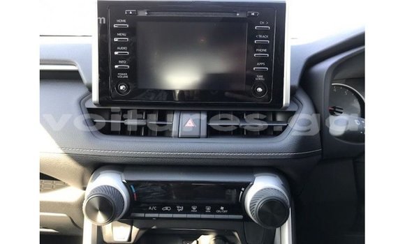 Sayi Imported Toyota HiAce Sauran Babbar mota in Import - Dubai a estuary Sayi Imported Toyota HiAce Sauran Babbar mota in Import - Dubai a estuary