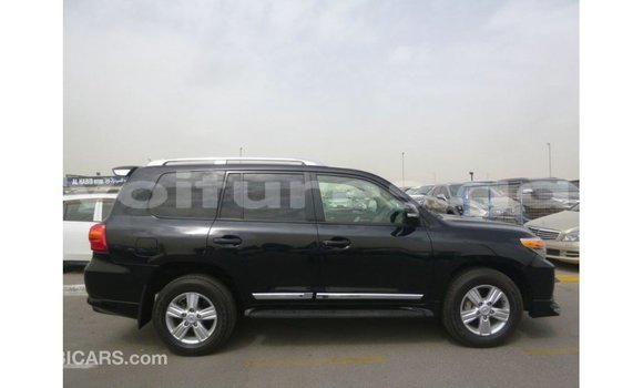 Sayi Imported Toyota Land Cruiser Black Mota in Import - Dubai a estuary Sayi Imported Toyota Land Cruiser Black Mota in Import - Dubai a estuary