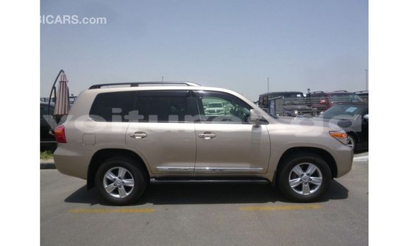 Sayi Imported Toyota Land Cruiser Sauran Mota in Import - Dubai a estuary Sayi Imported Toyota Land Cruiser Sauran Mota in Import - Dubai a estuary