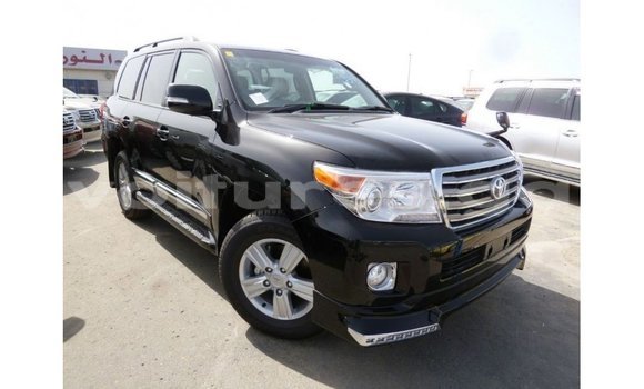 Acheter Import Voiture Toyota Land Cruiser Noir à Import - Dubai, Estuaire Acheter Import Voiture Toyota Land Cruiser Noir à Import - Dubai, Estuaire