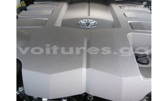 Buy Import Toyota Land Cruiser White Car in Import - Dubai in Estuary Buy Import Toyota Land Cruiser White Car in Import - Dubai in Estuary