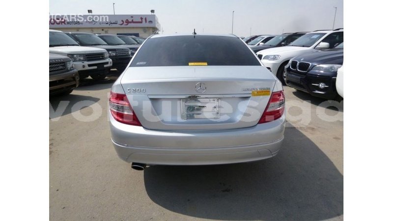 Big with watermark mercedes benz 200 estuary import dubai 5907