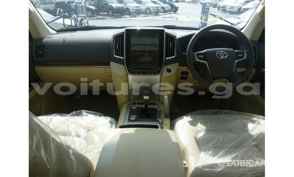 Sayi Imported Toyota Land Cruiser Sauran Mota in Import - Dubai a estuary Sayi Imported Toyota Land Cruiser Sauran Mota in Import - Dubai a estuary