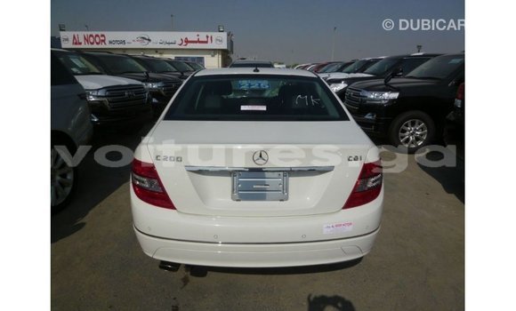 Buy Import Mercedes-Benz 200 White Car in Import - Dubai in Estuary Buy Import Mercedes-Benz 200 White Car in Import - Dubai in Estuary