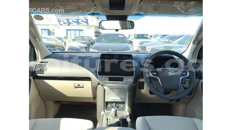 Big with watermark toyota prado estuary import dubai 5914