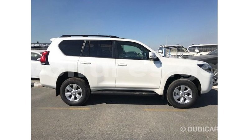 Big with watermark toyota prado estuary import dubai 5914