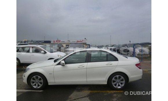 Buy Import Mercedes-Benz 200 White Car in Import - Dubai in Estuary Buy Import Mercedes-Benz 200 White Car in Import - Dubai in Estuary
