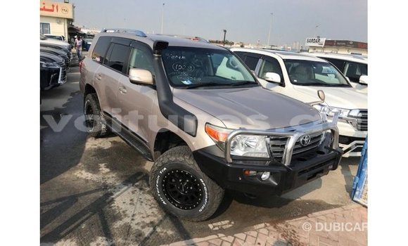 Sayi Imported Toyota Land Cruiser Sauran Mota in Import - Dubai a estuary Sayi Imported Toyota Land Cruiser Sauran Mota in Import - Dubai a estuary