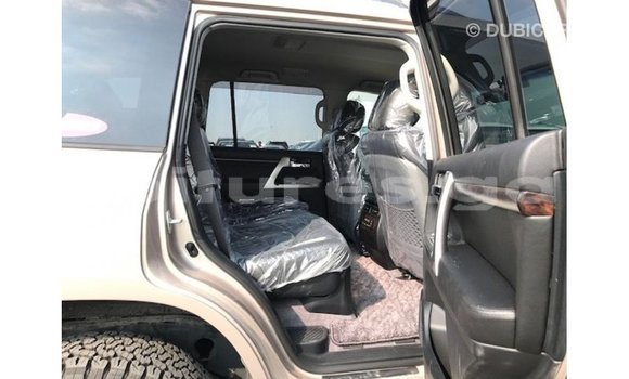 Sayi Imported Toyota Land Cruiser Sauran Mota in Import - Dubai a estuary Sayi Imported Toyota Land Cruiser Sauran Mota in Import - Dubai a estuary