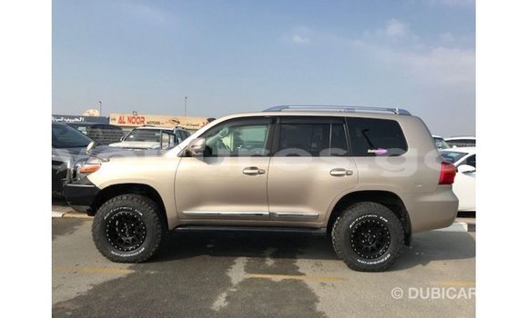 Sayi Imported Toyota Land Cruiser Sauran Mota in Import - Dubai a estuary Sayi Imported Toyota Land Cruiser Sauran Mota in Import - Dubai a estuary