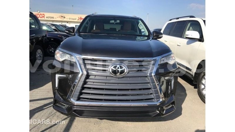 Big with watermark toyota fortuner estuary import dubai 5919