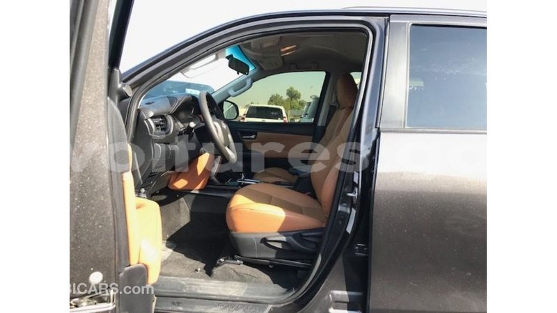 Big with watermark toyota fortuner estuary import dubai 5919