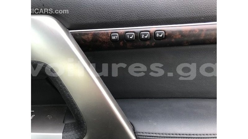 Big with watermark toyota land cruiser estuaire import dubai 5920