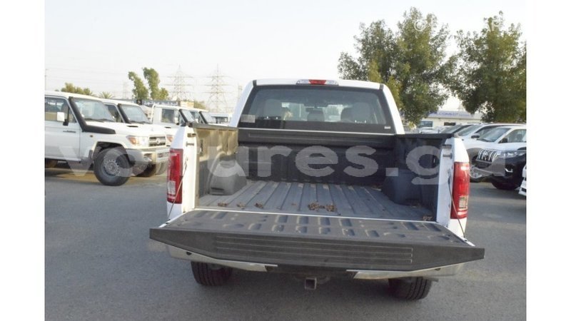 Big with watermark ford club wagon estuaire import dubai 5921