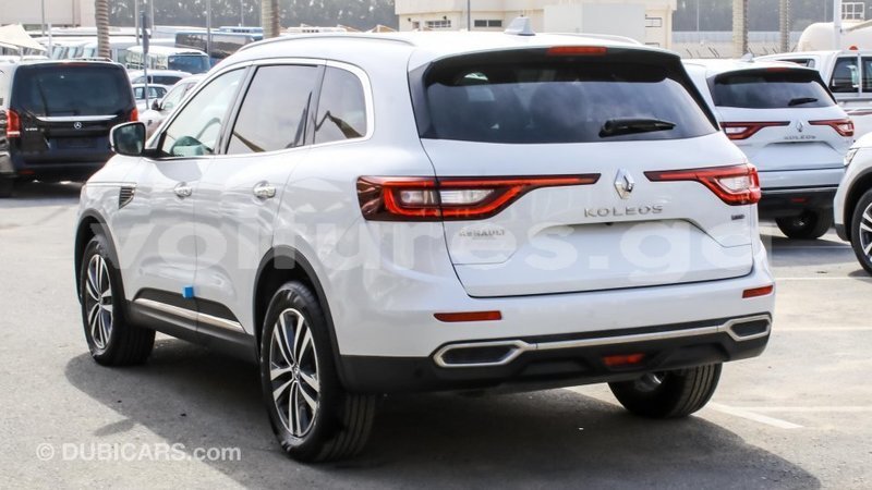 Big with watermark renault koleos estuary import dubai 5922