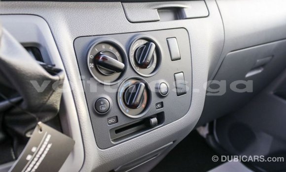 Sayi Imported Nissan Urvan White Mota in Import - Dubai a estuary Sayi Imported Nissan Urvan White Mota in Import - Dubai a estuary