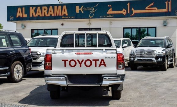 Acheter Import Voiture Toyota Hilux Blanc à Import - Dubai, Estuaire Acheter Import Voiture Toyota Hilux Blanc à Import - Dubai, Estuaire
