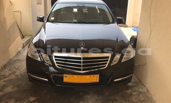 Acheter Occasion Voiture Mercedes-Benz E–Class Noir à Libreville, Estuaire