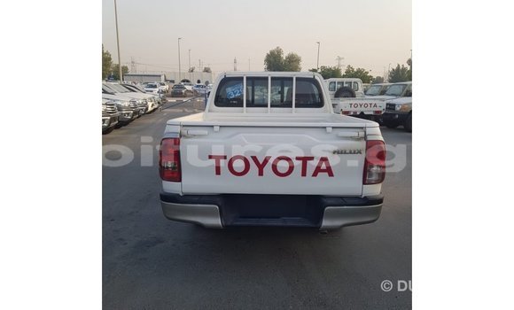 Acheter Import Voiture Toyota Hilux Blanc à Import - Dubai, Estuaire Acheter Import Voiture Toyota Hilux Blanc à Import - Dubai, Estuaire