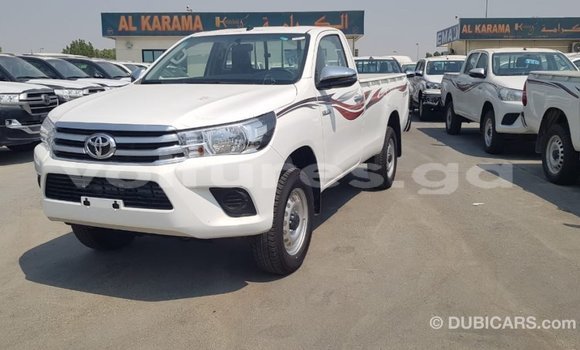 Buy Import Toyota Hilux White Car in Import - Dubai in Estuary Buy Import Toyota Hilux White Car in Import - Dubai in Estuary