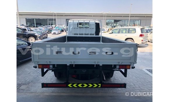 Sayi Imported Mitsubishi L400 White Babbar mota in Import - Dubai a estuary Sayi Imported Mitsubishi L400 White Babbar mota in Import - Dubai a estuary