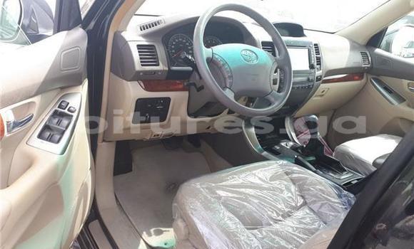 Sayi Na hannu Toyota Land Cruiser Black Mota in Libreville a estuary Sayi Na hannu Toyota Land Cruiser Black Mota in Libreville a estuary