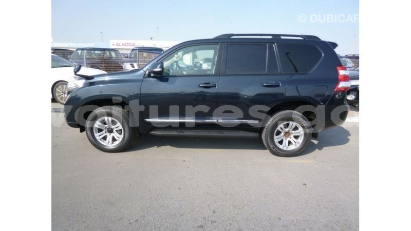 Big with watermark toyota prado estuaire import dubai 5960