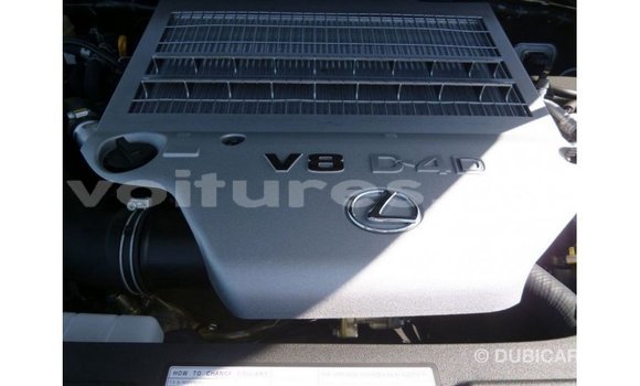 Sayi Imported Lexus LX White Mota in Import - Dubai a estuary Sayi Imported Lexus LX White Mota in Import - Dubai a estuary