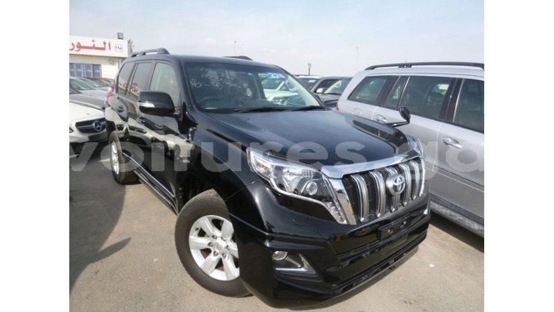 Big with watermark toyota prado estuaire import dubai 5964