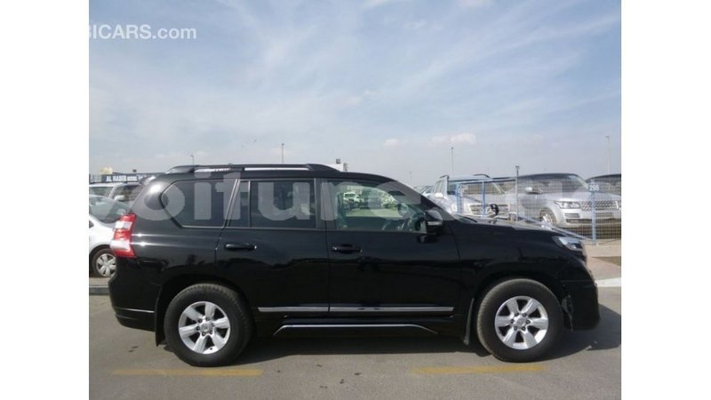 Big with watermark toyota prado estuaire import dubai 5964