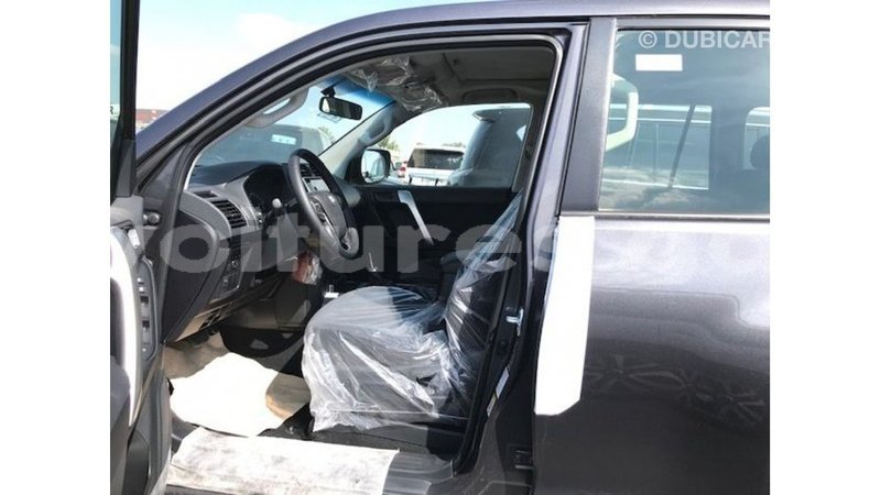 Big with watermark toyota prado estuaire import dubai 5967