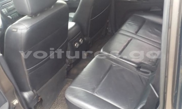 Sayi Na hannu Mitsubishi Pajero Azurfa Mota in Libreville a estuary Sayi Na hannu Mitsubishi Pajero Azurfa Mota in Libreville a estuary