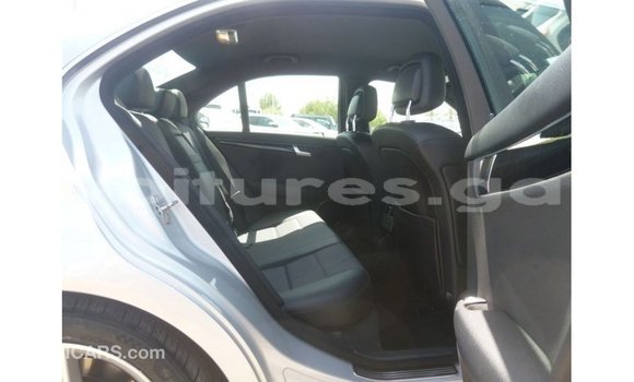 Sayi Imported Mercedes-Benz 200 Sauran Mota in Import - Dubai a estuary Sayi Imported Mercedes-Benz 200 Sauran Mota in Import - Dubai a estuary