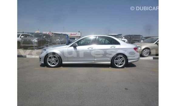 Sayi Imported Mercedes-Benz 200 Sauran Mota in Import - Dubai a estuary Sayi Imported Mercedes-Benz 200 Sauran Mota in Import - Dubai a estuary