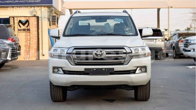 Big with watermark toyota land cruiser estuaire import dubai 5985