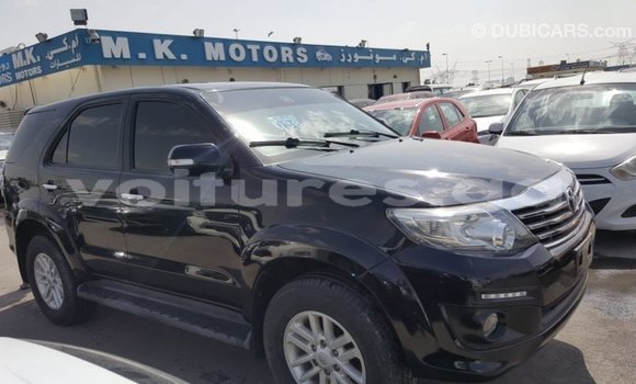 Acheter Import Voiture Toyota Fortuner Noir à Import - Dubai, Estuaire Acheter Import Voiture Toyota Fortuner Noir à Import - Dubai, Estuaire